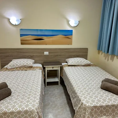 Anau- - Yumbo Apartment *