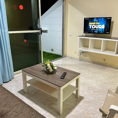 Anau- - Yumbo Apartment